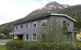 Seydisfjoerdur Guesthouse