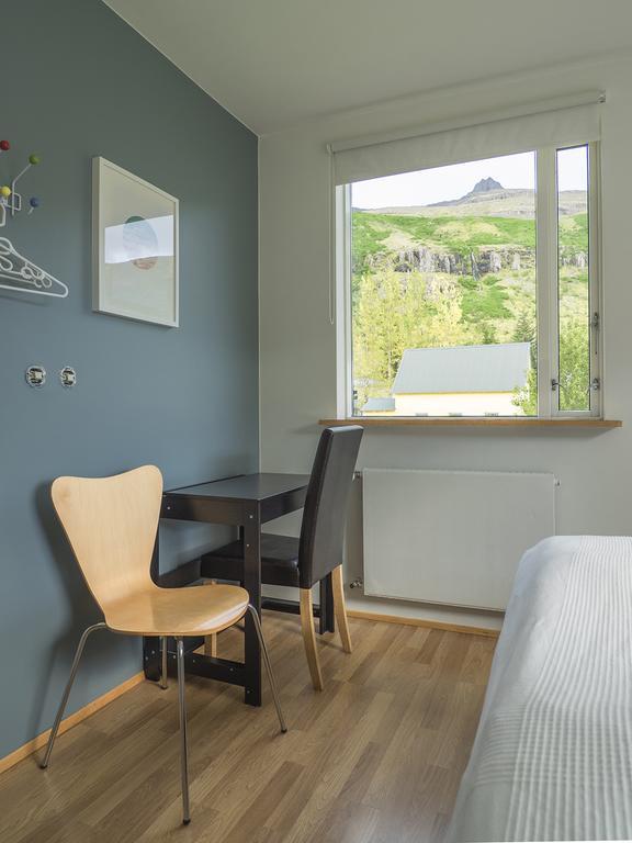 Seydisfjoerdur Guesthouse Seyðisfjörður Esterno foto